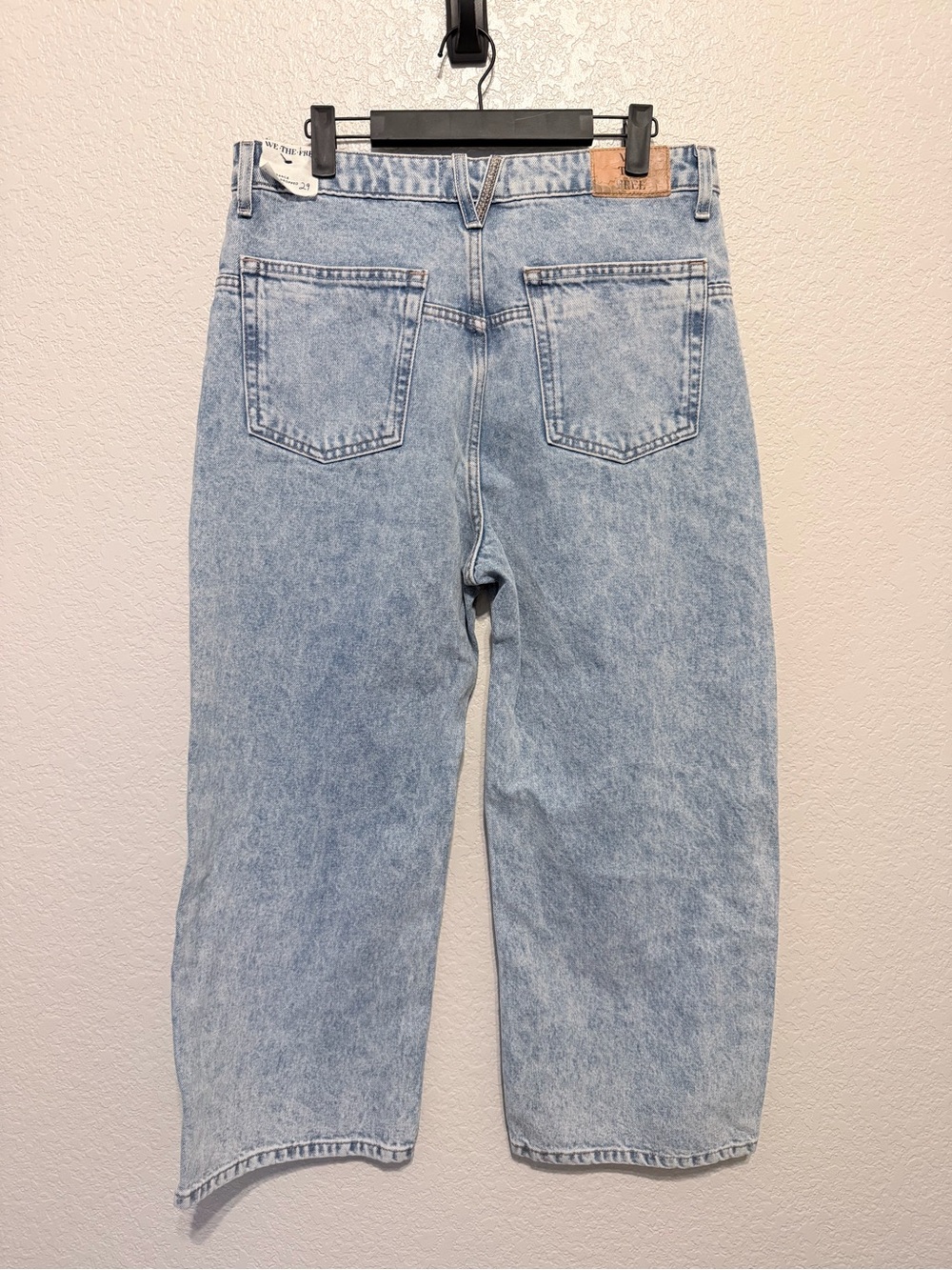 We The Free Deep Trance Dropped Boyfriend Jeans | 29 | Sweet Dreams | NWOT - Picture 3 of 15